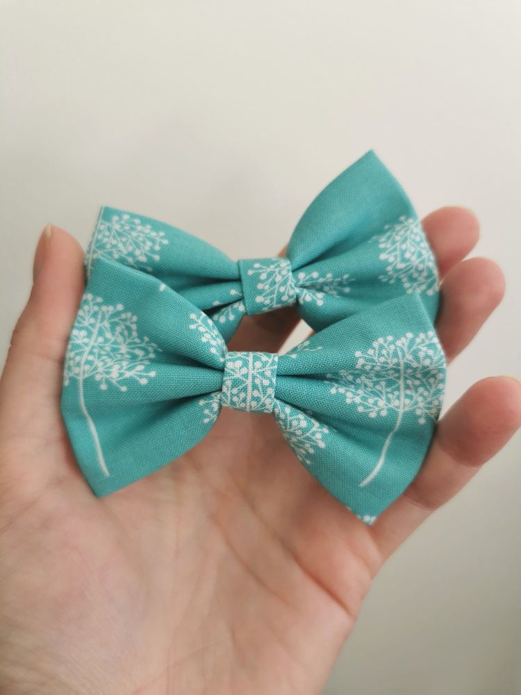 Teal tree hair bow - in stock - mini, midi or large size