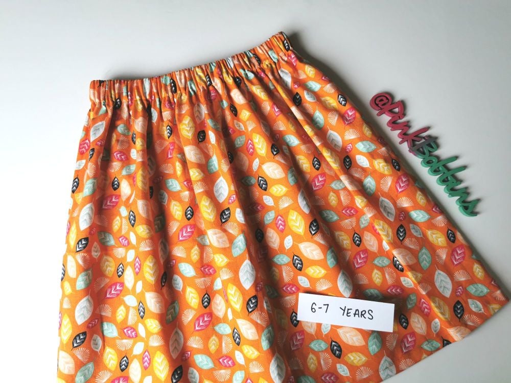 Leaf skirt - 6-7 years - LAST ONE! - in stock