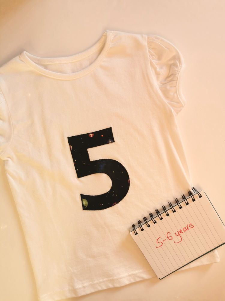 Space no. 5 birthday t-shirt [LAST ONE] in stock - 5-6 yrs