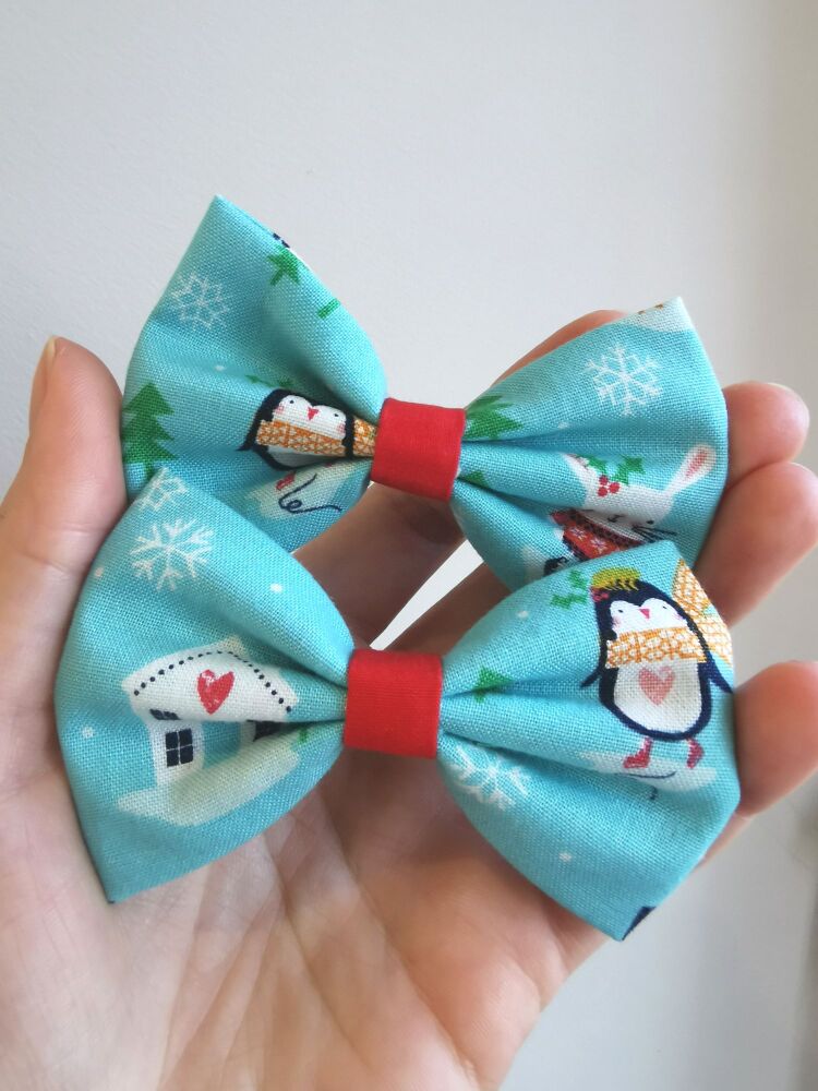 Christmas friends hair bow - in stock - mini, midi or large size