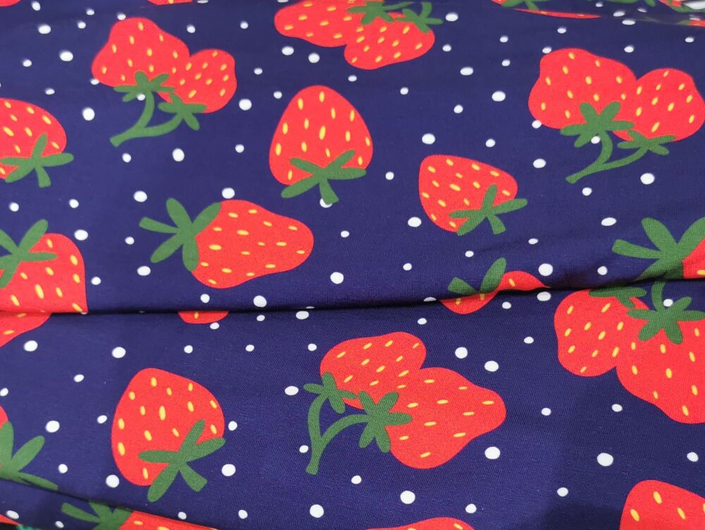 Strawberries (cotton jersey) - clothing made to order