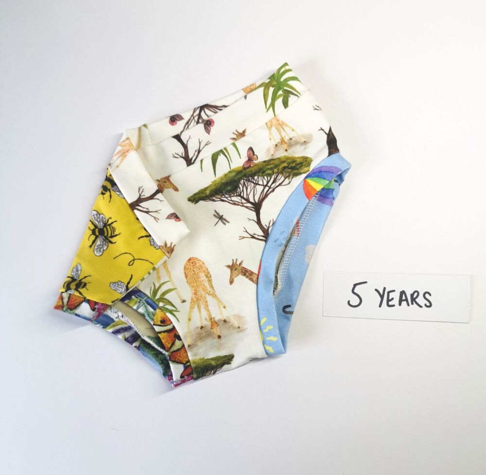 Mismatch pants - age 5 - in stock