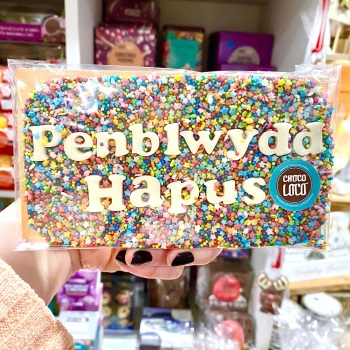 Penblwydd Hapus - Sprinkle Chocolate Bar