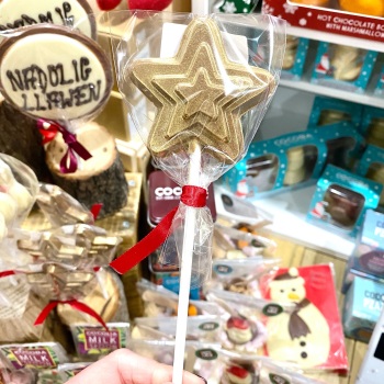 Golden Star Lollipop - Milk