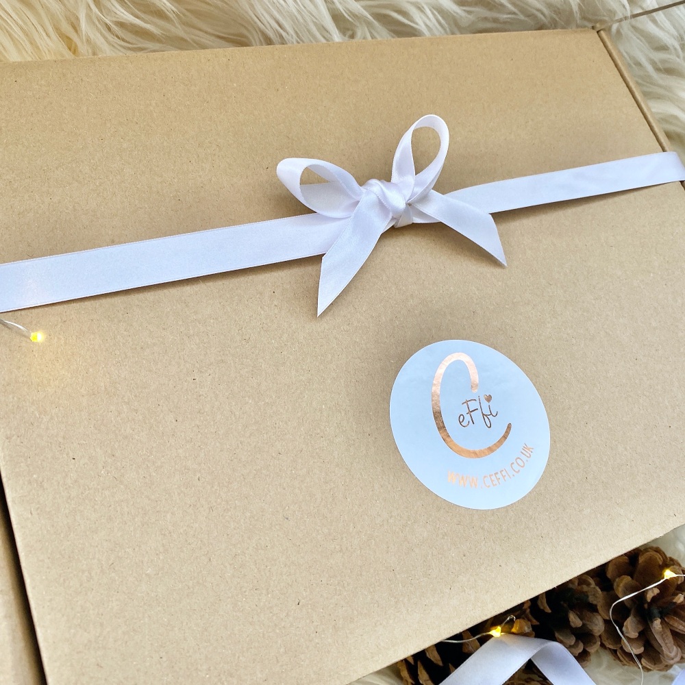 Fill Your Own Gift Box - Nadolig Llawen Nain a Taid (Various Sizes)