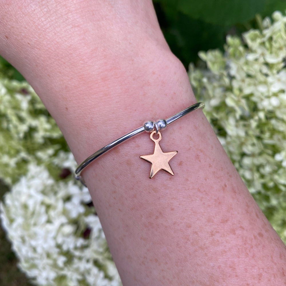 Rose Gold Large Star Bracelet - Ariana Jewellery