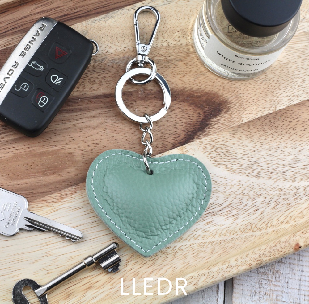 Lledr - Nwyddau Cymraeg