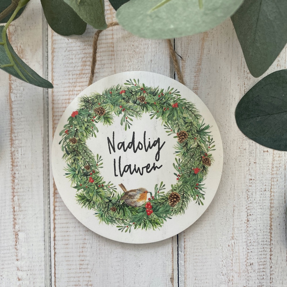 Nadolig Llawen Wooden Decoration - Robin Wreath