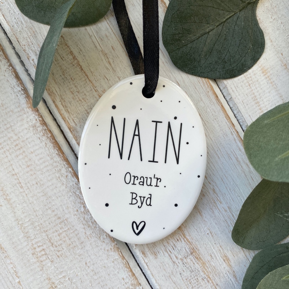 Addurn Nain Orau'r Byd Cerameg | Welsh Best Nain Ceramic Decoration