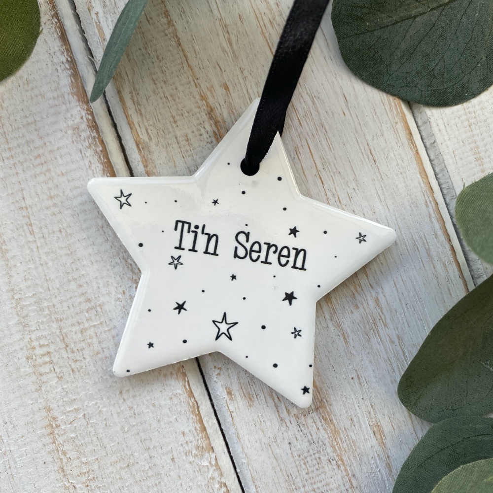 Addurn Ti'n Seren Cerameg | Welsh Ti'n Seren Ceramic Decoration