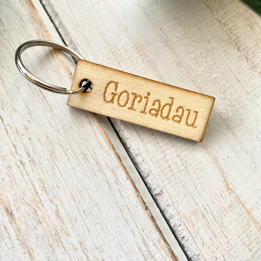Cylch Goriad Goriadau Pren | Welsh Keys Wooden Keyring
