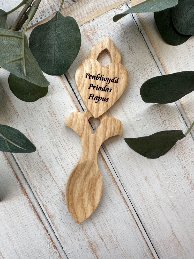 Llwy Caru Penblwydd Priodas Hapus Pren | Welsh Happy Anniversary Wooden Love Spoon