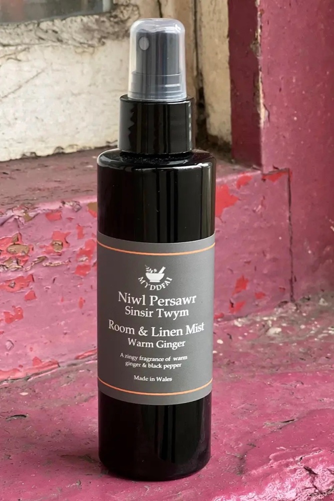Niwl Persawr Sinsir Twym | Warm Ginger Room Spray