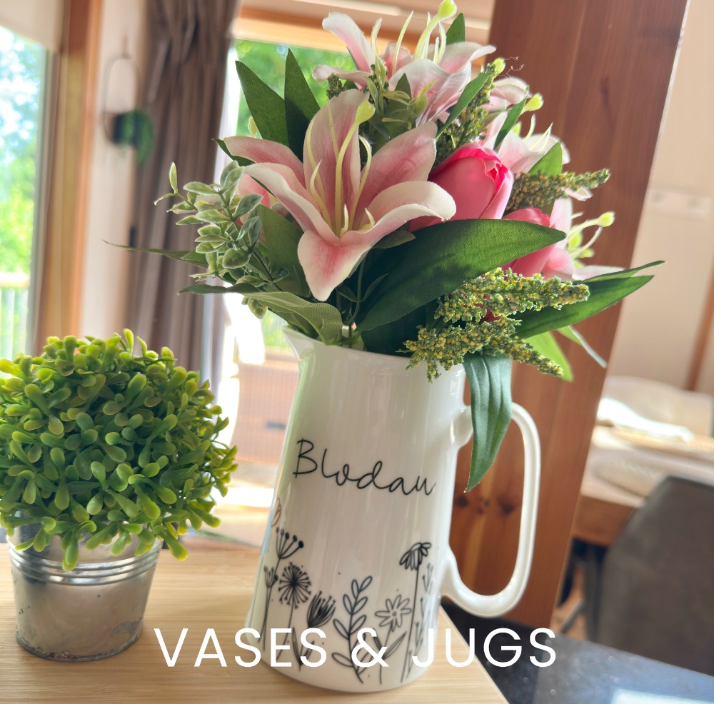 Vases & Jugs