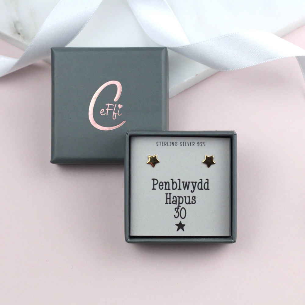 Clustlysau Penblwydd Hapus 30 Arian | Penblwydd Hapus 30 Sterling Silver 925 Boxed Earrings | CeFfi Jewellery - Various Choice