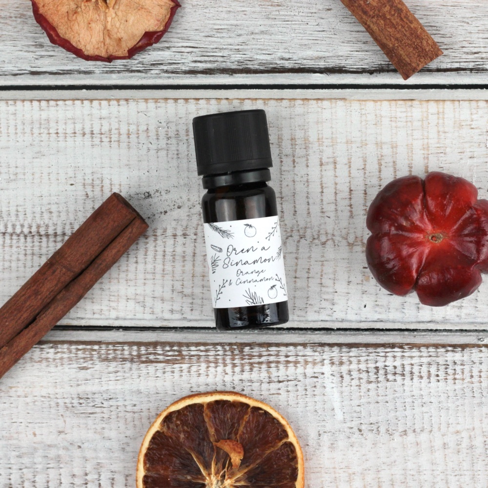 Orange & Cinnamon Essential Oil | Olew Hanfodol Oren a Sinamon | CeFfi