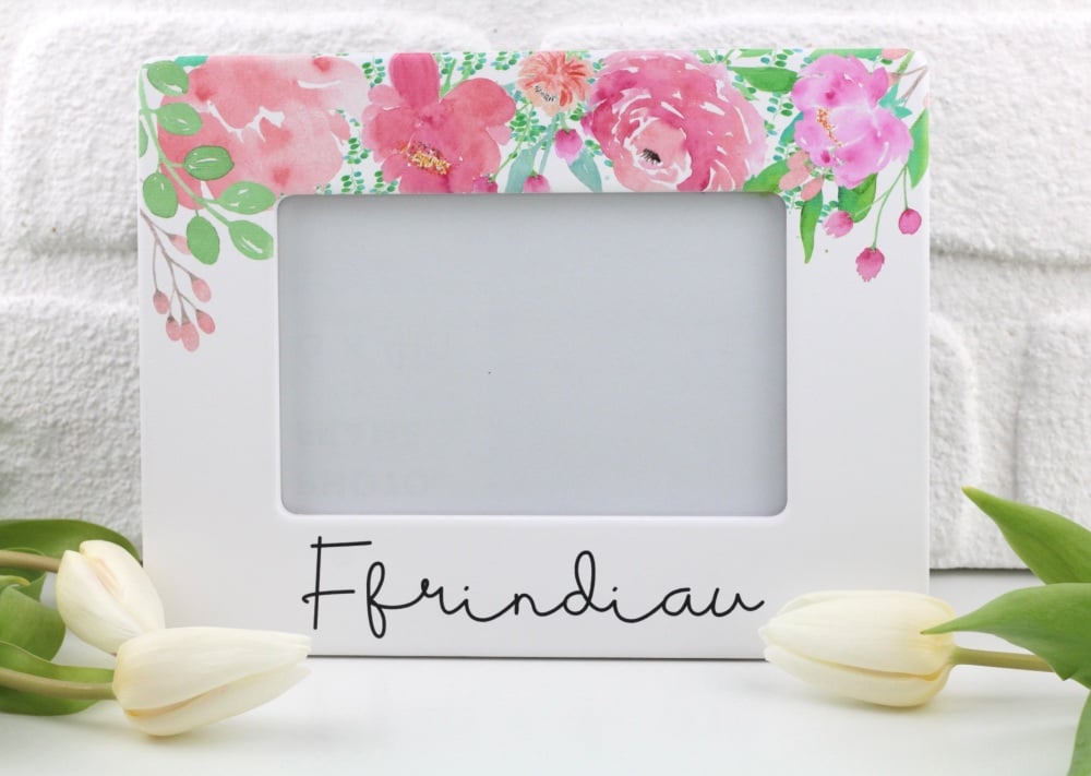 Ffrâm Llun Ffrindiau Cerameg Blodeuog | Welsh Friends Ceramic Photo Frame