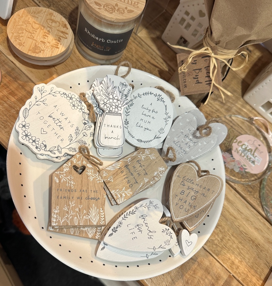 Wooden Sentiment Hanging Decoration | Various Choice
