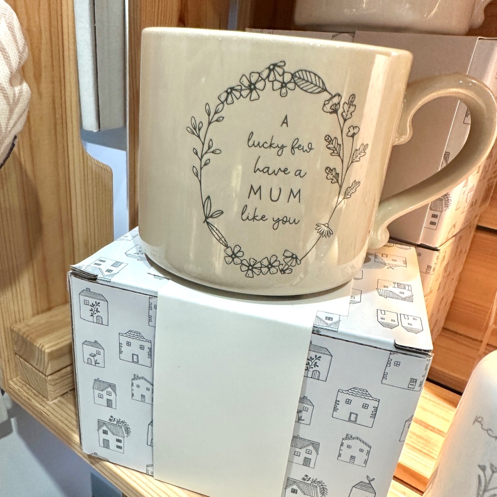 A lucky few have a Mum like you | Moments Mug
