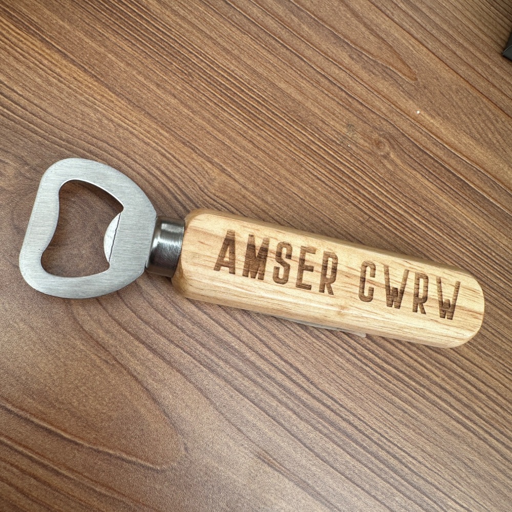Amser Cwrw Agorwr Botel | Welsh Time For Beer Wooden Bottle Opener