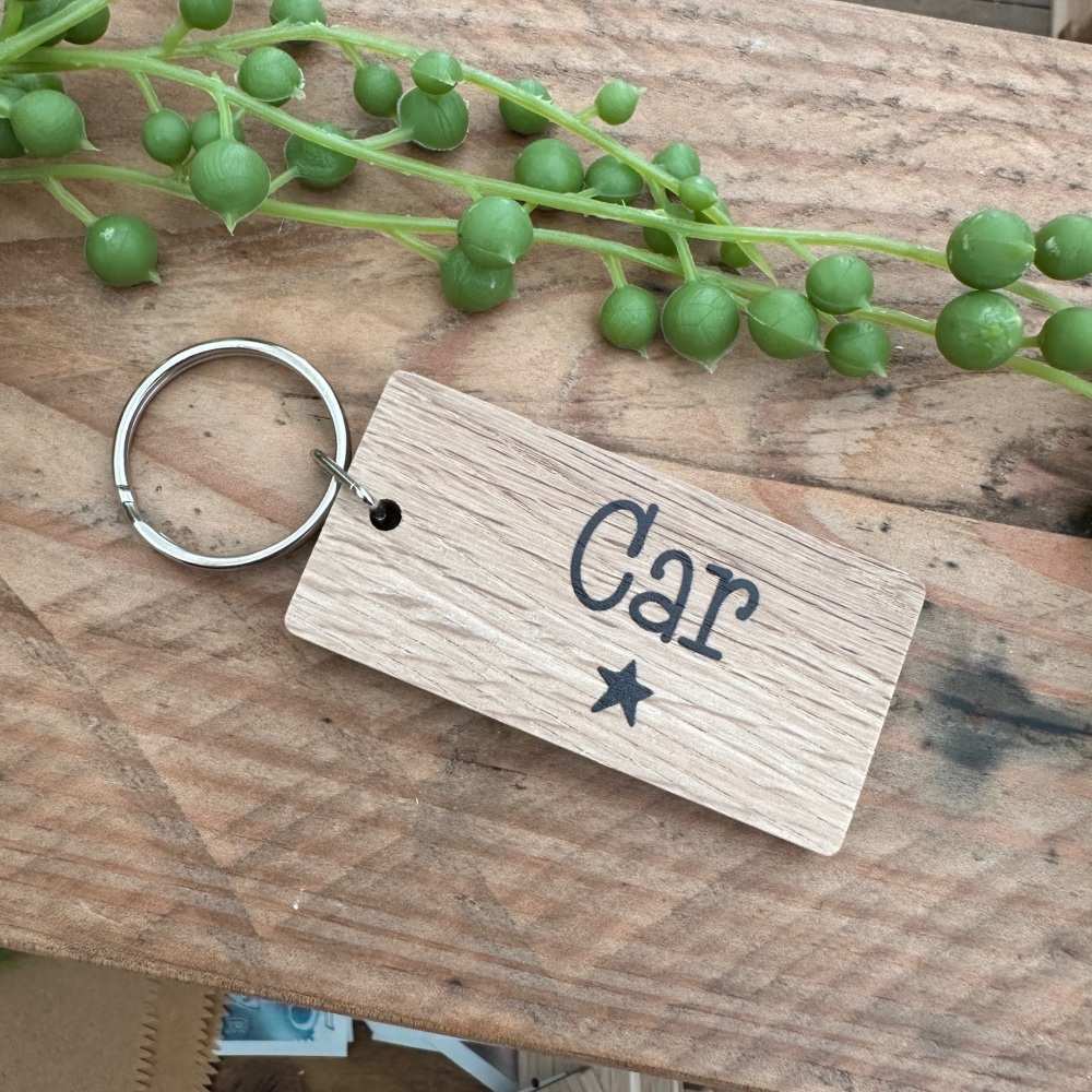 Cylch Goriad Car Derw | Welsh Car Oak Keyring
