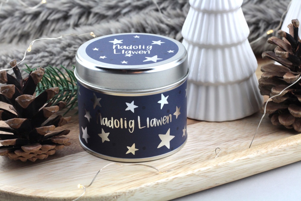 Cannwyll Nadolig Llawen Darluniad Serennog Arian | Welsh Merry Christmas Silver Starry Tin Candle