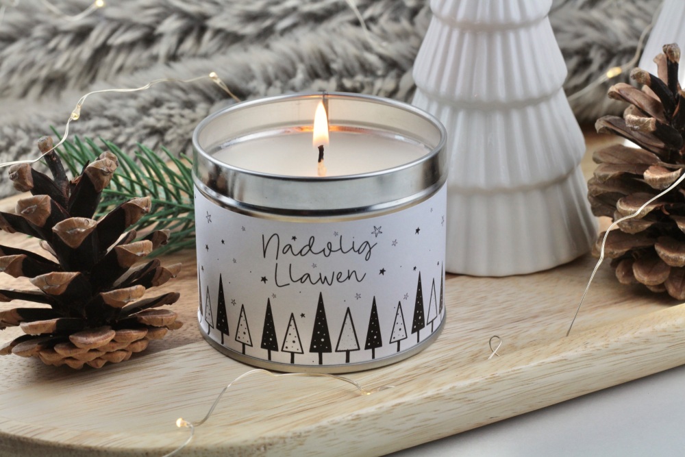 Cannwyll Nadolig Llawen Coed Nadolig | Welsh Merry Christmas Christmas Trees Tin Candle
