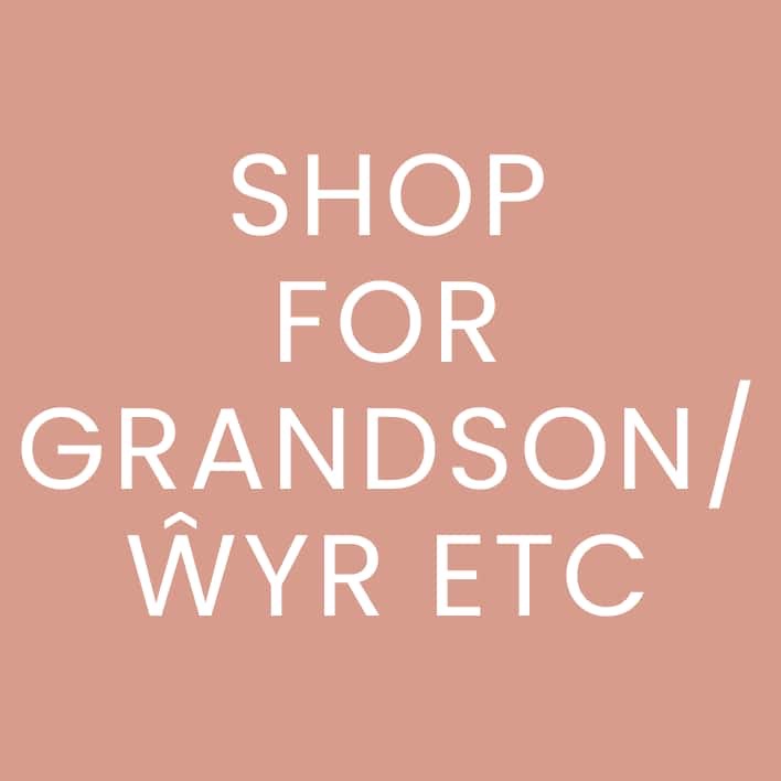 Wyr/Grandson