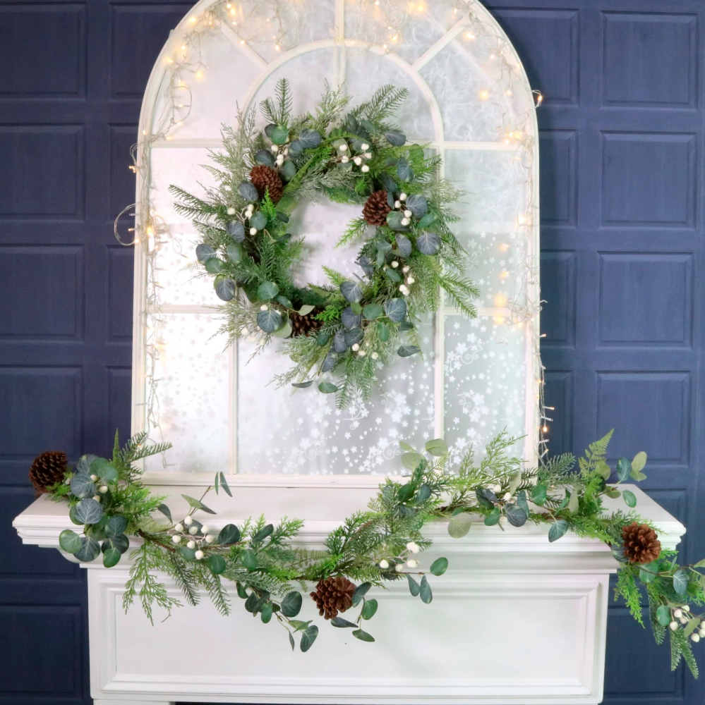 Pinecone, Eucalyptus, Pine & Berries Frosted Garland