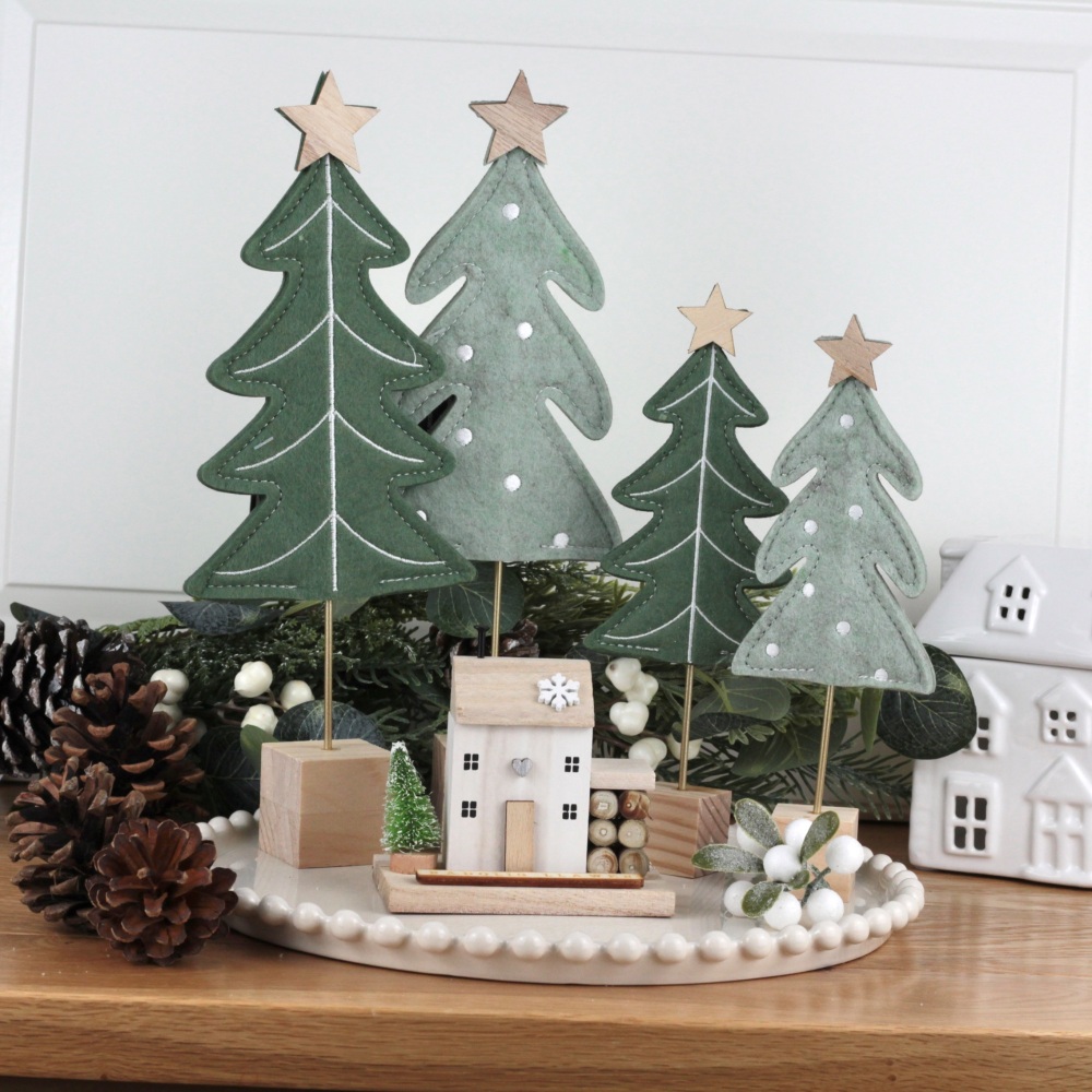 TÅ· Nadolig Llawen Pren Gwyn | Nadolig Llawen Wooden Christmas House Scene