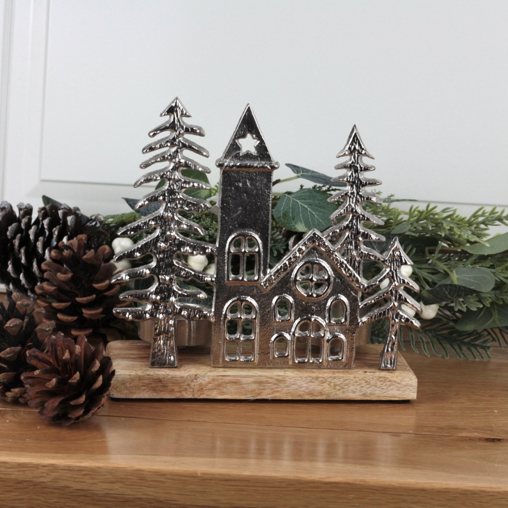 Houses Scene Metal and Wood Tea Light Holder