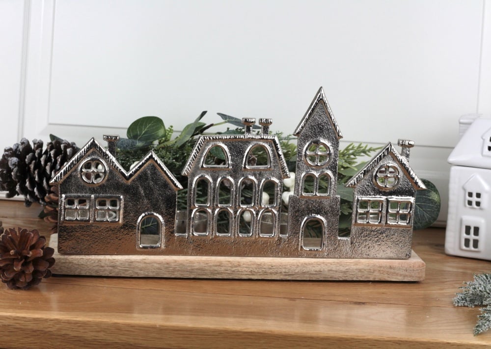 Large Houses Scene Metal and Wood Tea Light Holder