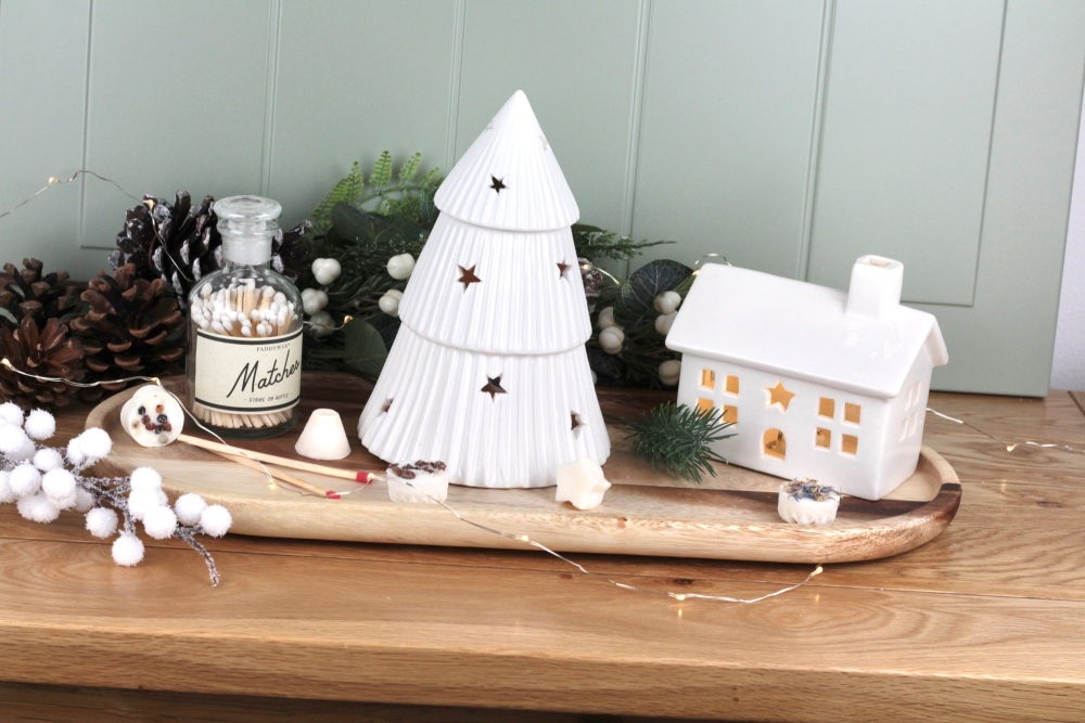 White Ceramic Tree Wax Melter/Oil Burner