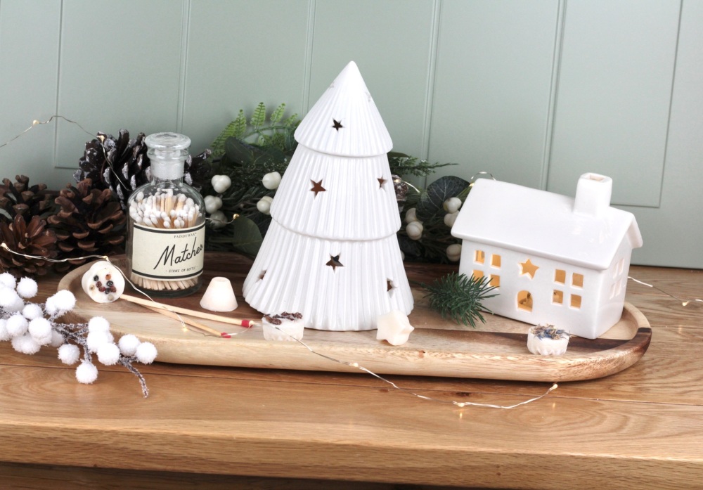 White Ceramic Tree Wax Melter/Oil Burner