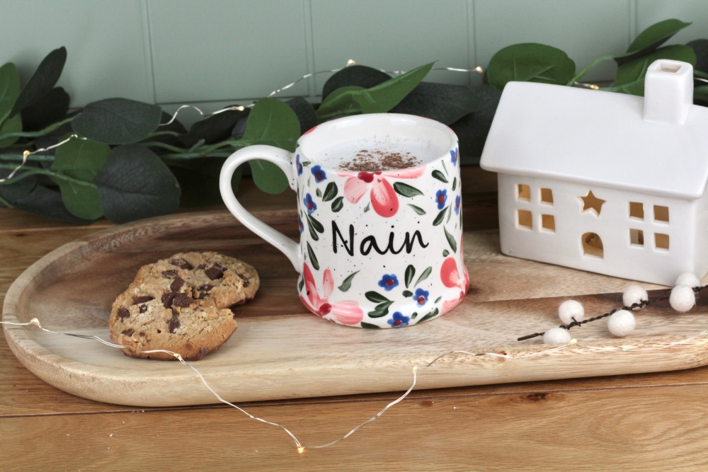 Mwg Nain Blodeuog Pinc | Welsh Nan Coral Flora Mug