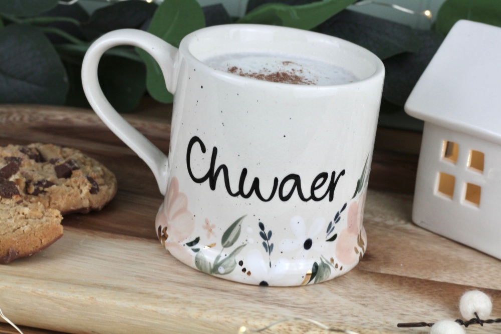 Mwg Chwaer Blodeuog | Welsh Sister Blossom Mug