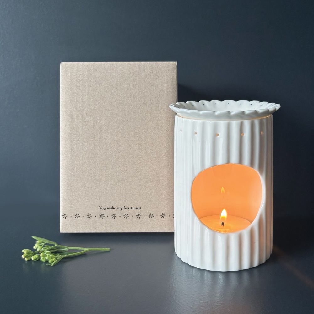 You make my heart melt porcelain wax/oil burner | East of India