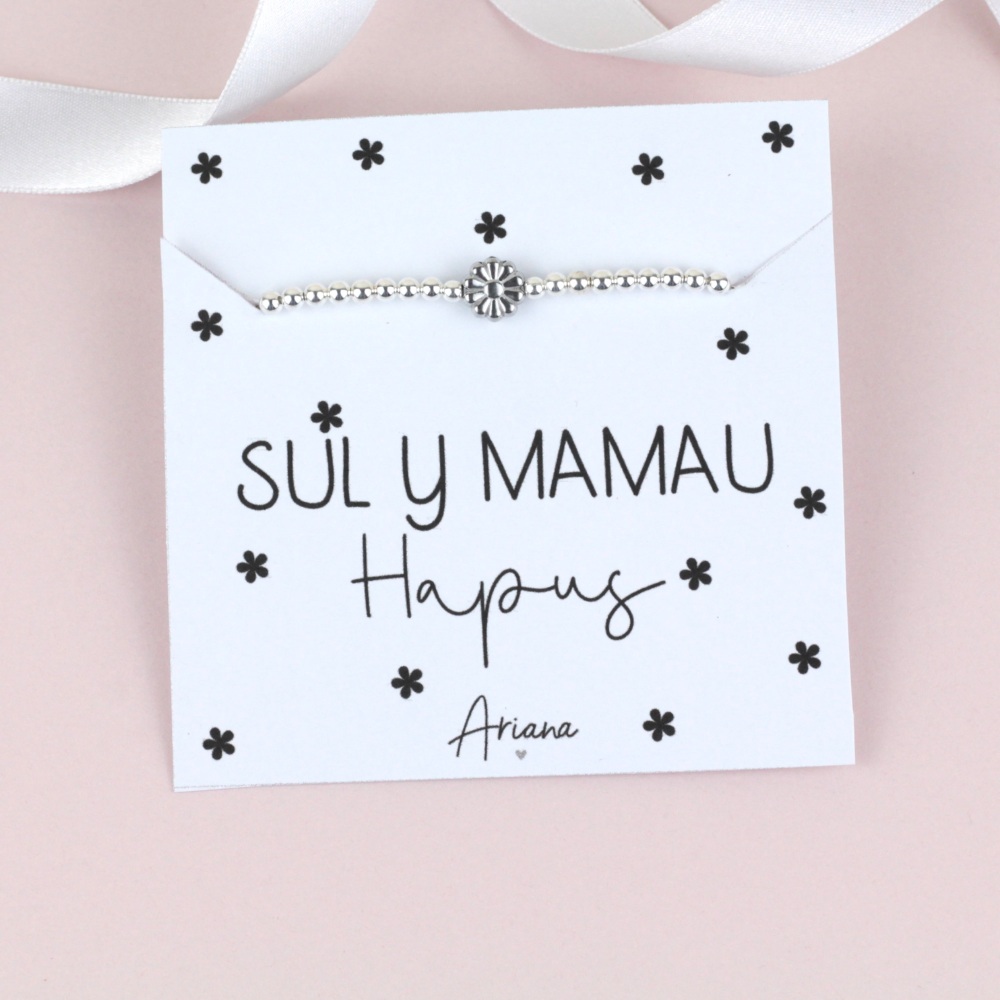 Breichled Sul y Mamau Hapus Blodyn | Welsh Happy Mother&rsquo;s Day Flower Bracelet | Ariana Jewellery | Various Choice