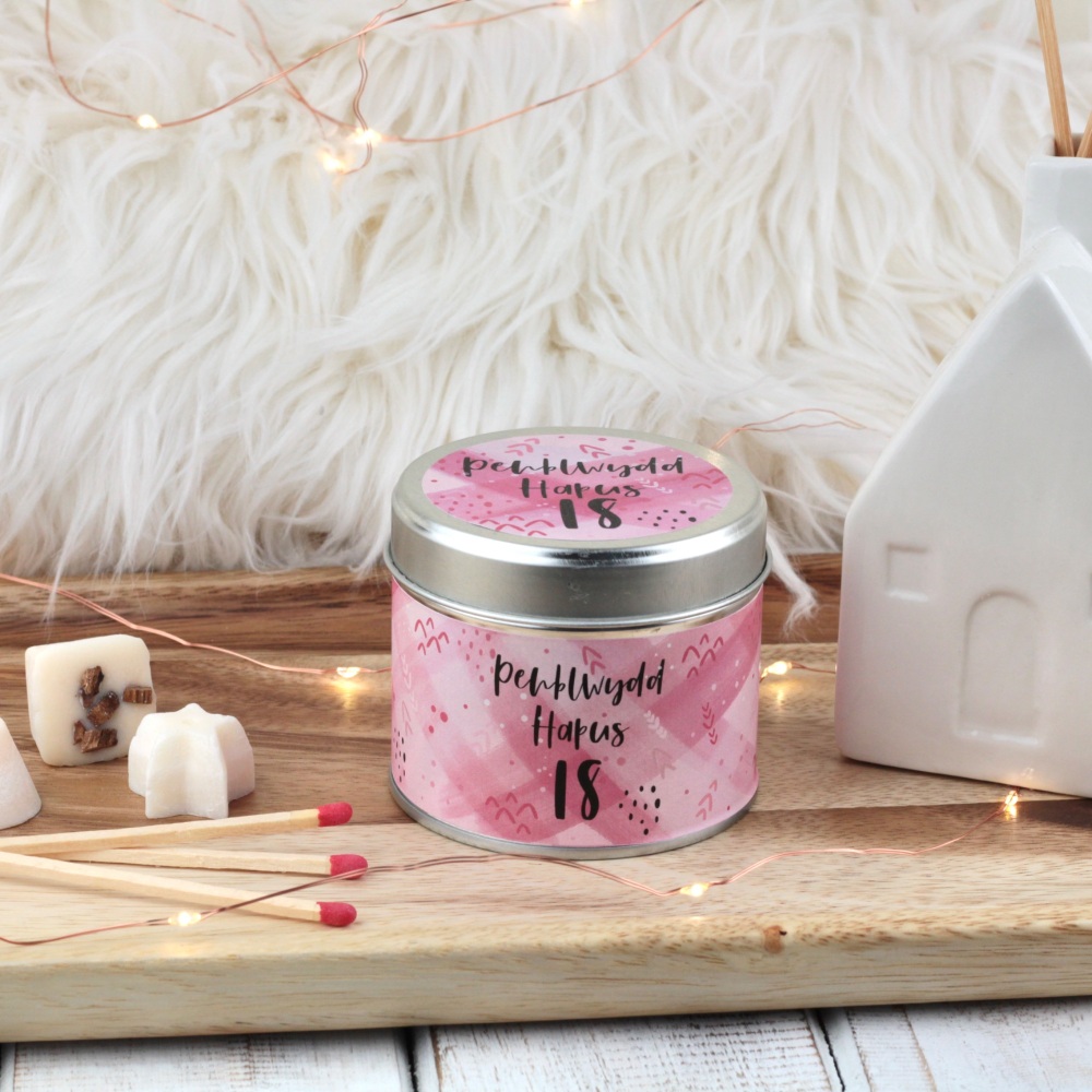 Cannwyll Penblwydd Hapus 18 Cyfoes Pinc | Welsh Happy Birthday 18 Pink Brushes Tin Candle