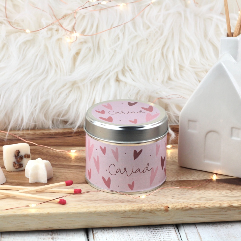 Cannwyll Cariad Calonnog Pinc | Welsh Love Bold Hearts Tin Candle
