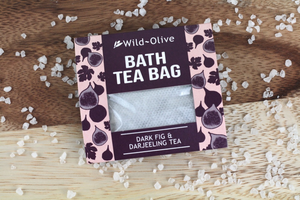 Dark Fig & Darjeeling Bath Salt Tea Bag | Wild Olive