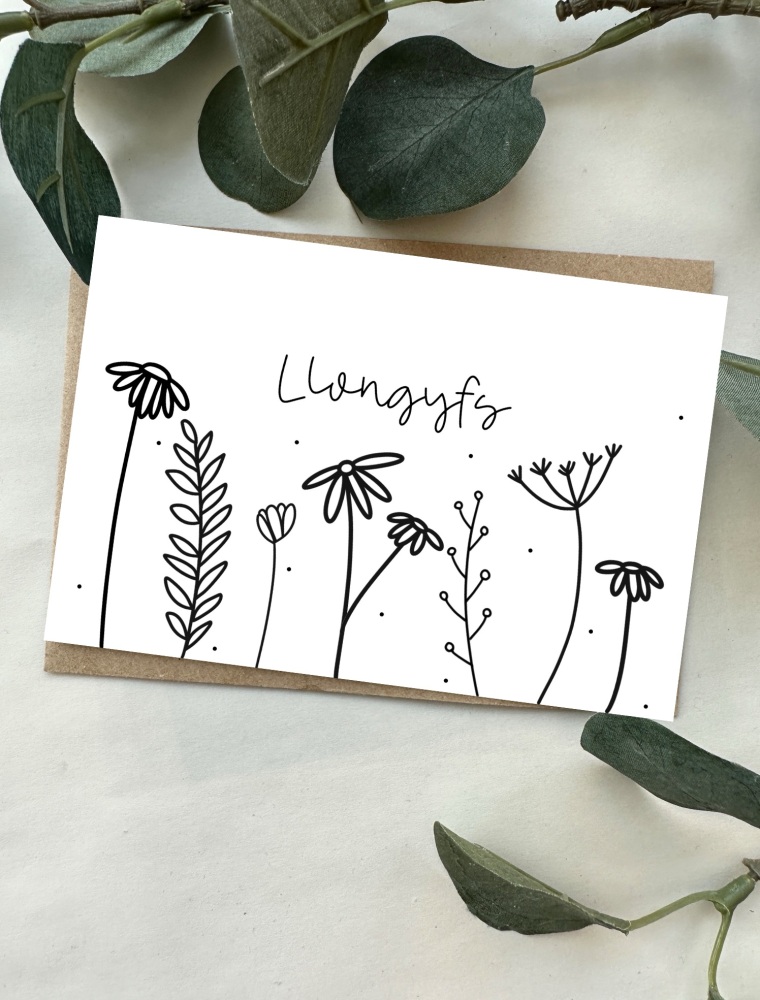 Cerdyn Llongyfs Blodau Bach | Welsh Congrats Doodle Flowers Card