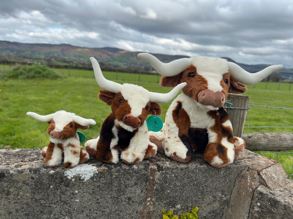 Large Texas Longhorn Cow Plush | Jomanda
