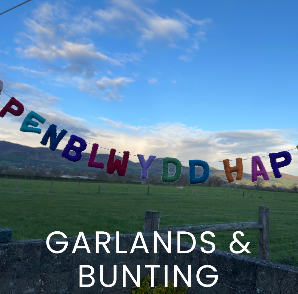 Garlands & Bunting