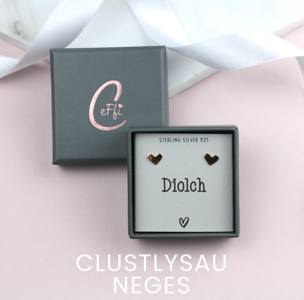 CLUSTLYSAU NEGES