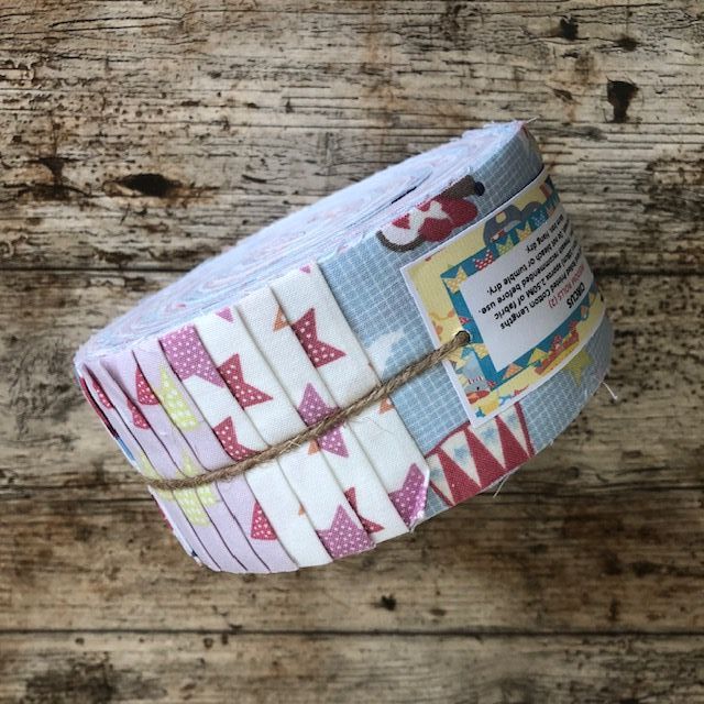 Fabric Freedom - Circus - Large Fabric Roll - 40 strips
