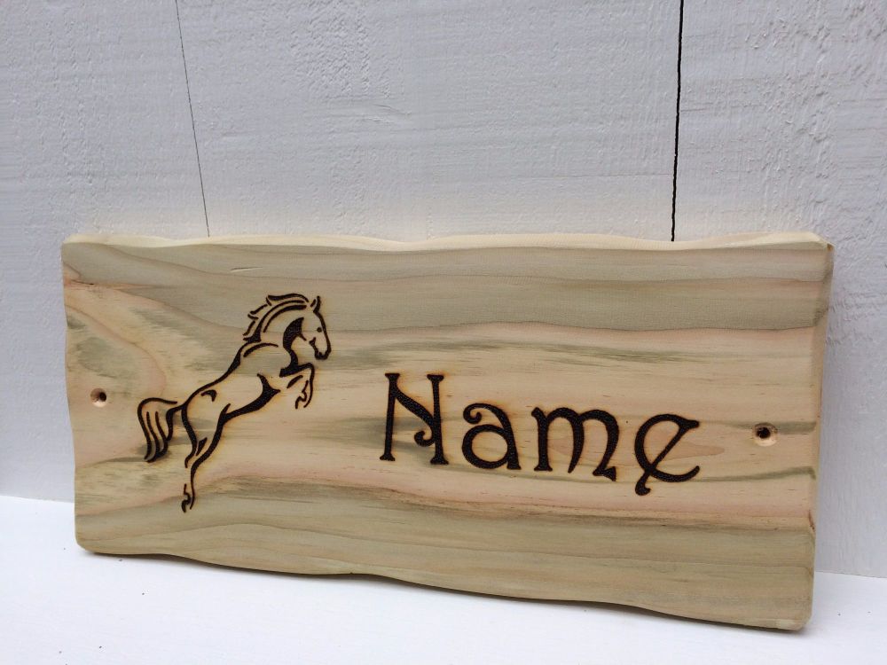 Horse Name - Style No.2 - 32cm x 15cm