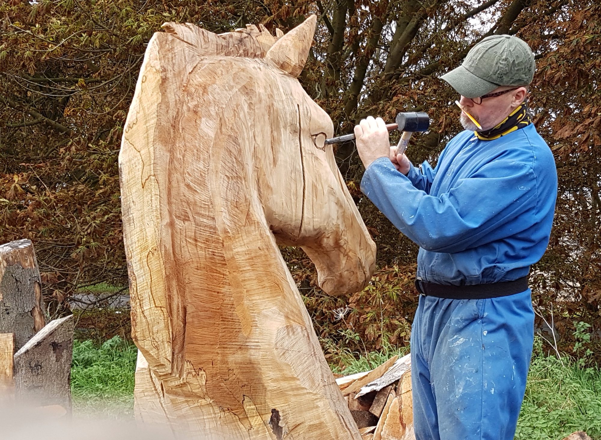 Horse head carving details