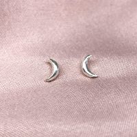 Tiny Moon Earrings 
