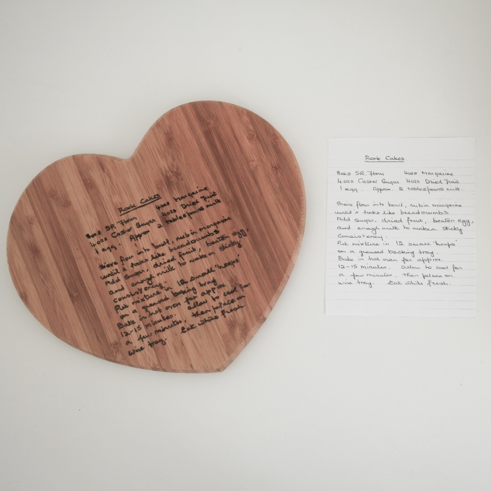 Chopping Board Personalised With Loved One’s Handwriting